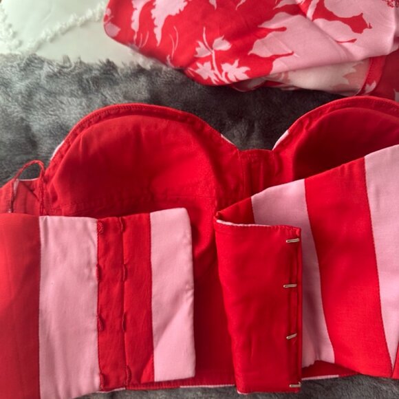 Ranbir Mukherjee Red & Pink Saree, XS - Picture 8 of 8